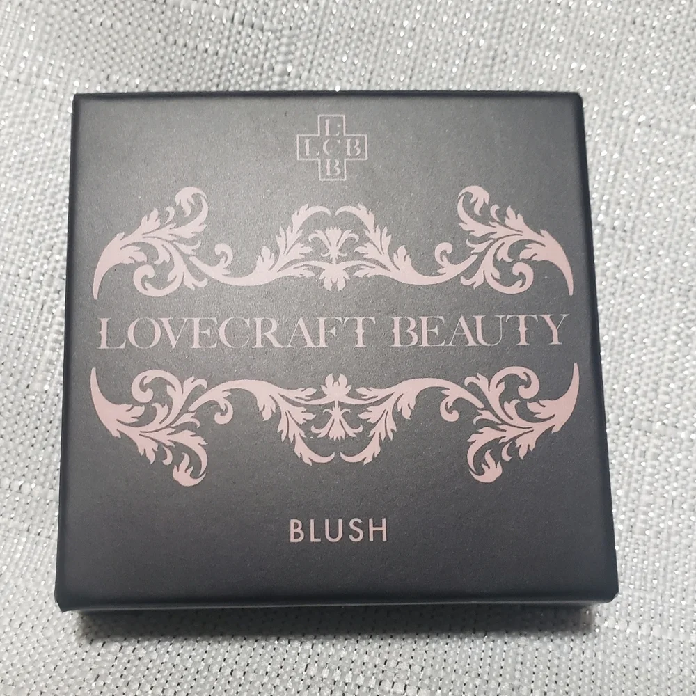 Lovecraft Beauty Blush {Oscalia} NIB - Picture 1 of 5
